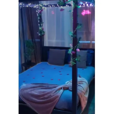 Paris Rosny 2 - Appartement Love Room With Jacuzzi Exterior foto